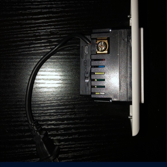 Hidden Camera Outlet - Picture 4 of 7